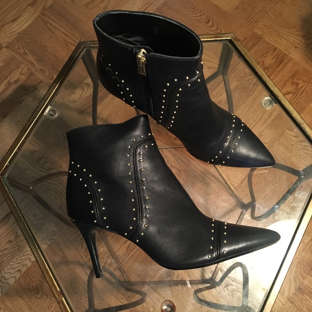 Calvin Klein Grazia studded ankle boot